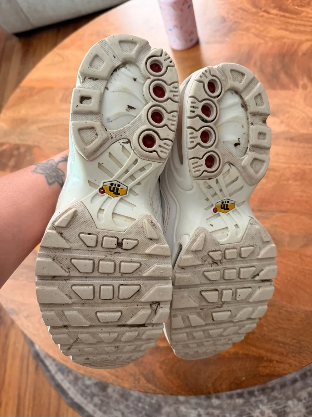 Nike Women's  AIR MAX Off-WhitE
